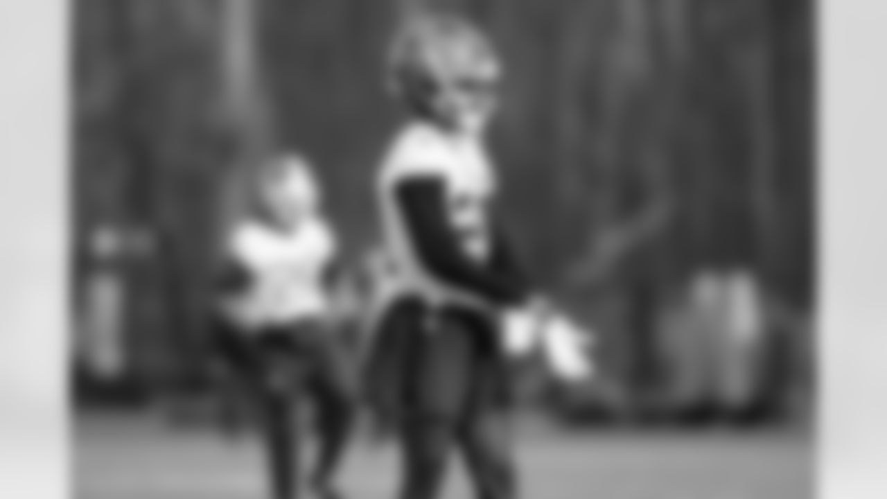 Cornerback Denzel Ward (21) during practice at CrossCountry Mortgage Campus on December 24, 2025.