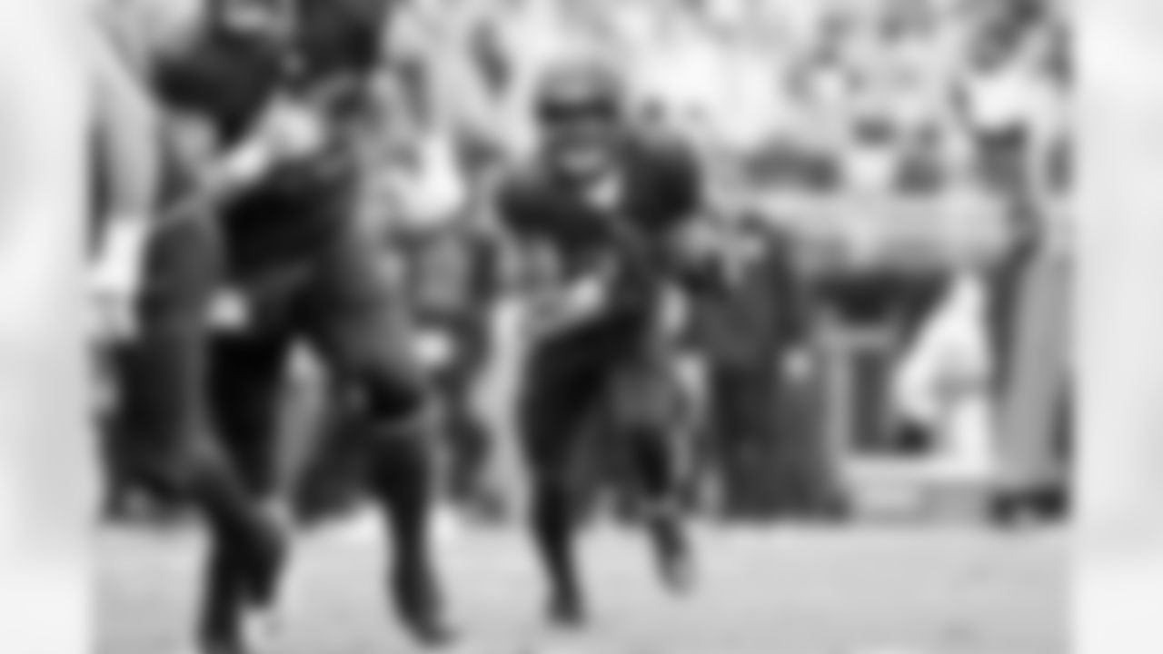 Running back Dylan Sampson (22) during a NFL football game between the Miami Dolphins and Cleveland Browns on October 19, 2025 at Huntington Bank Field.