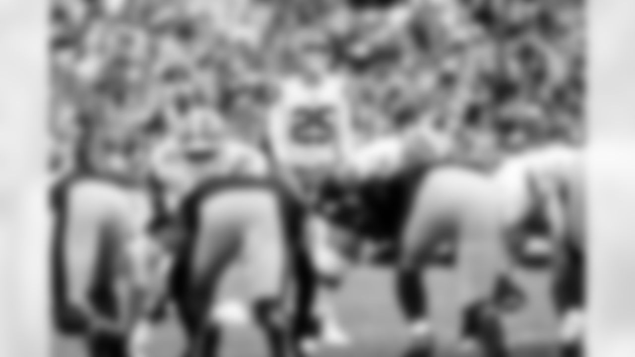 Kicker Andre Szmyt (25) during a NFL football game between the Cleveland Browns and Pittsburgh Steelers on October 12, 2025 at Acrisure Stadium.