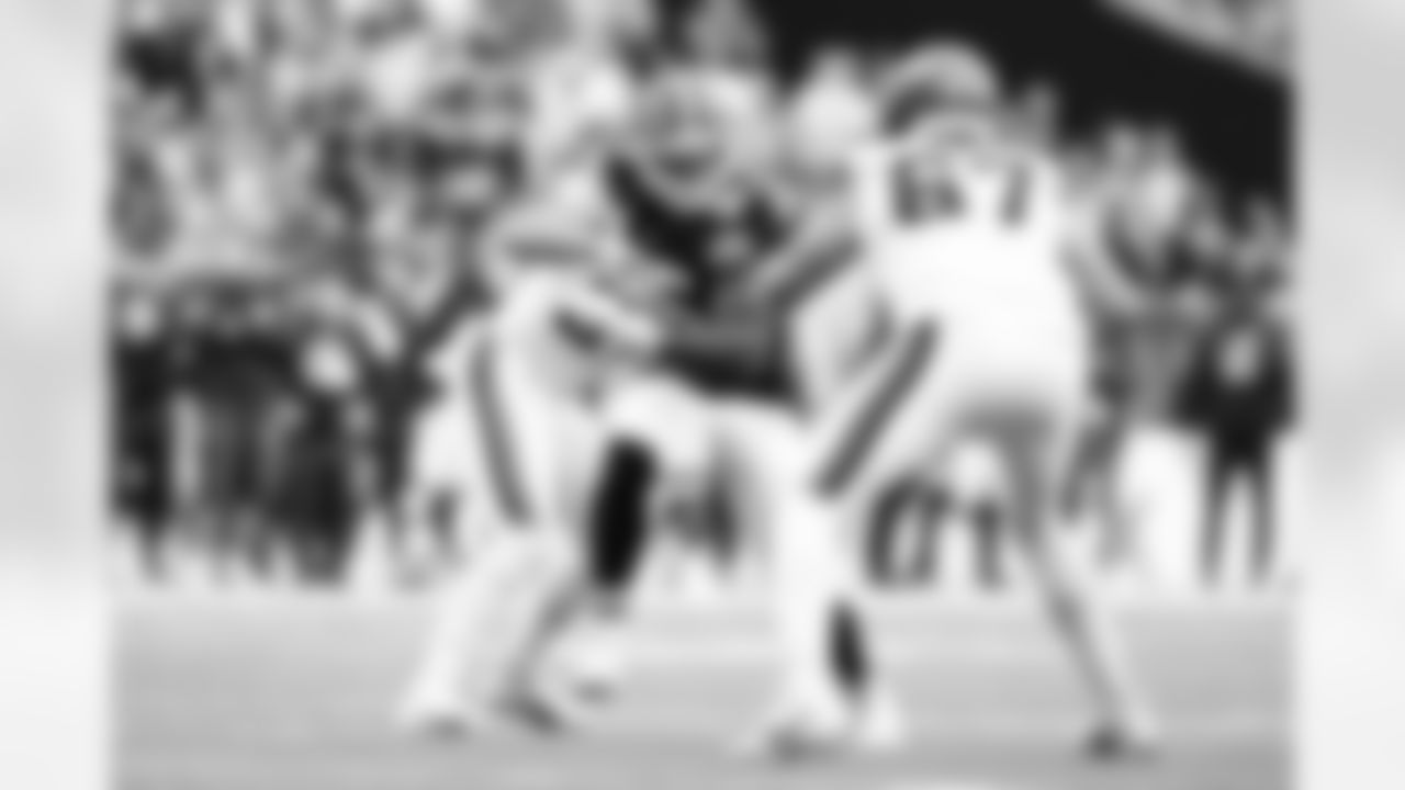 Defensive end Myles Garrett (95) during a NFL football game between the Minnesota Vikings and Cleveland Browns on October 5, 2025 at Tottenham Hotspur Stadium.