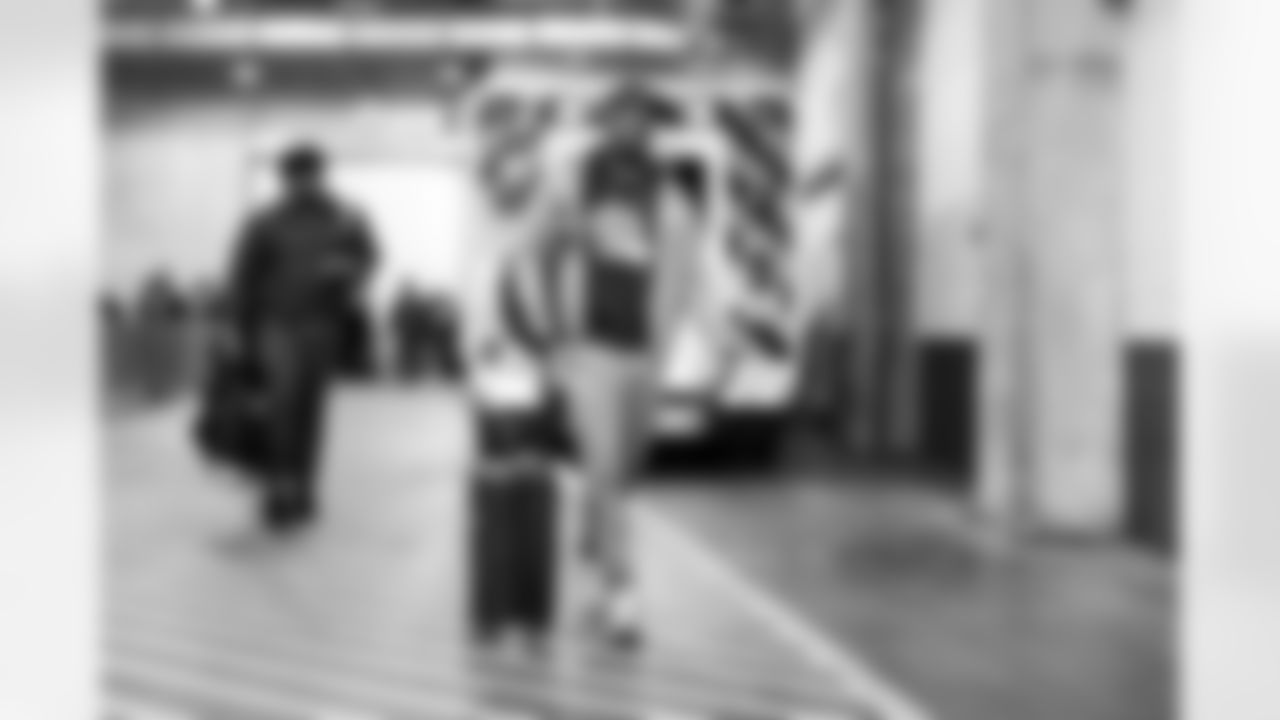 Safety Christopher Edmonds (41) before a NFL football game between the Cleveland Browns and Cincinnati Bengals on January 4, 2026 at Paycor Stadium.