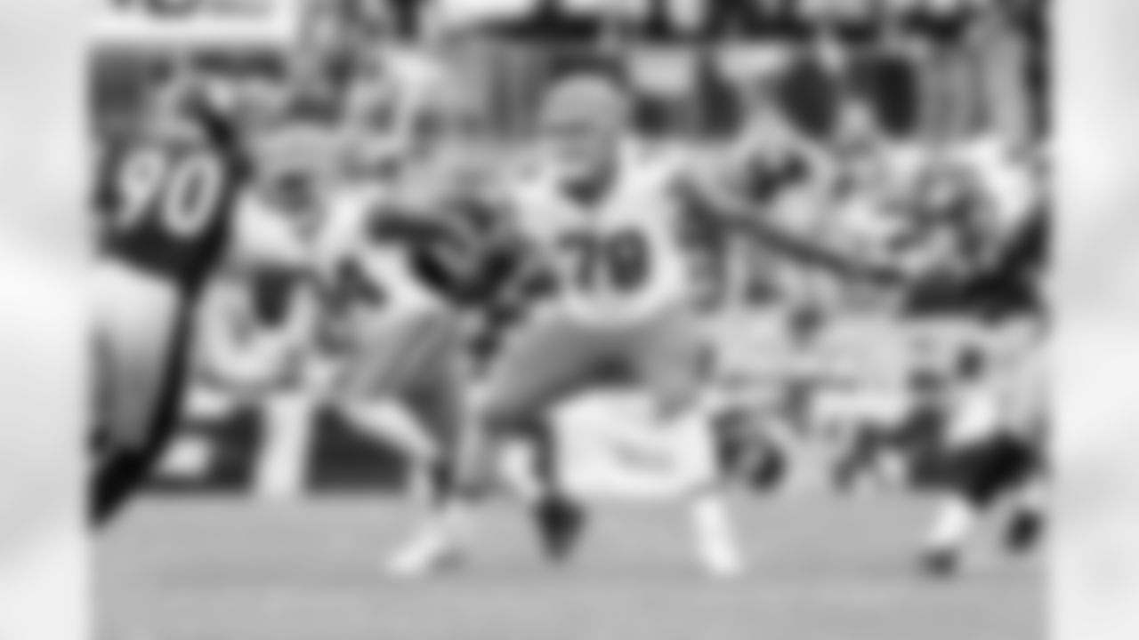 Offensive tackle Jack Conklin (78) during a NFL football game between the Cleveland Browns and Pittsburgh Steelers on October 12, 2025 at Acrisure Stadium.