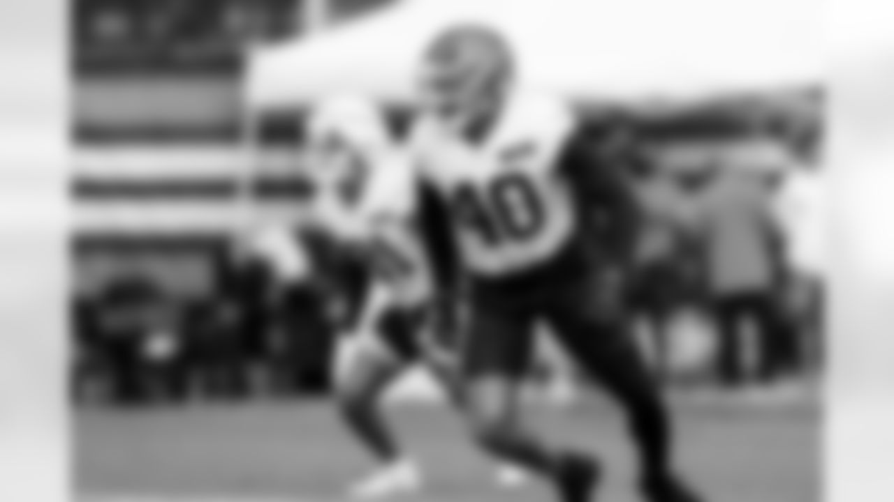 Linebacker Nathaniel Watson (40) during Day 4 of Training Camp at CrossCountry Mortgage Campus on July 26, 2025.