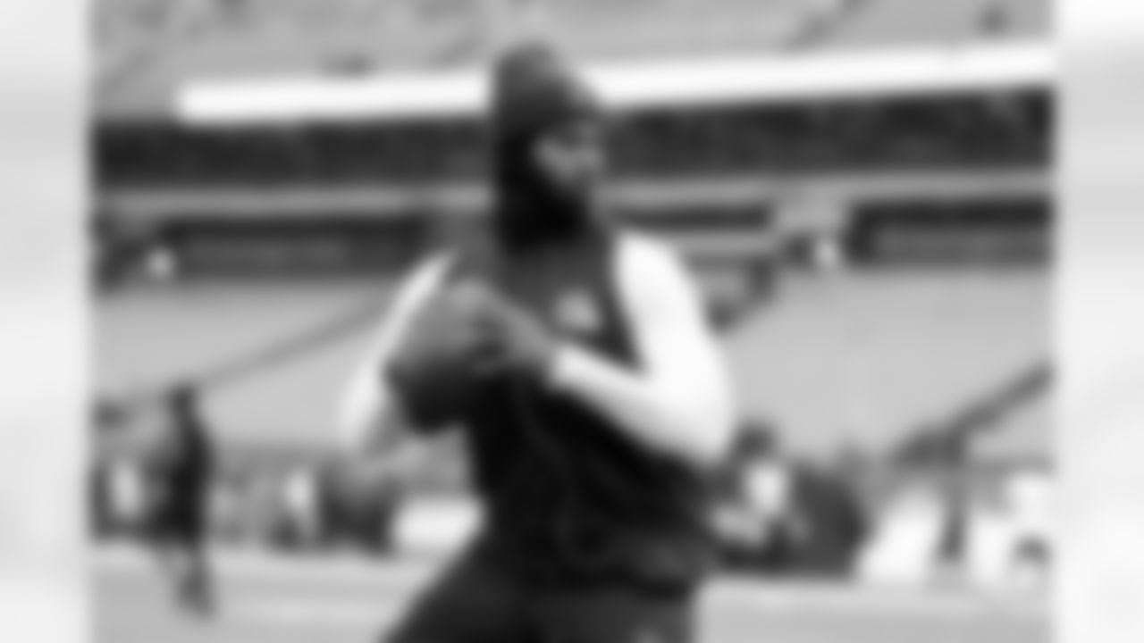 Quarterback Shedeur Sanders (12) before a NFL football game between the Tennessee Titans and Cleveland Browns on December 7, 2025 at Huntington Bank Field. The Browns lost 29-31.