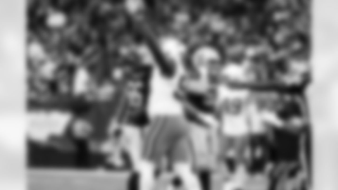 Defensive tackle Maliek Collins (96) during a NFL football game between the Cleveland Browns and Las Vegas Raiders on November 23, 2025 at Allegiant Stadium.