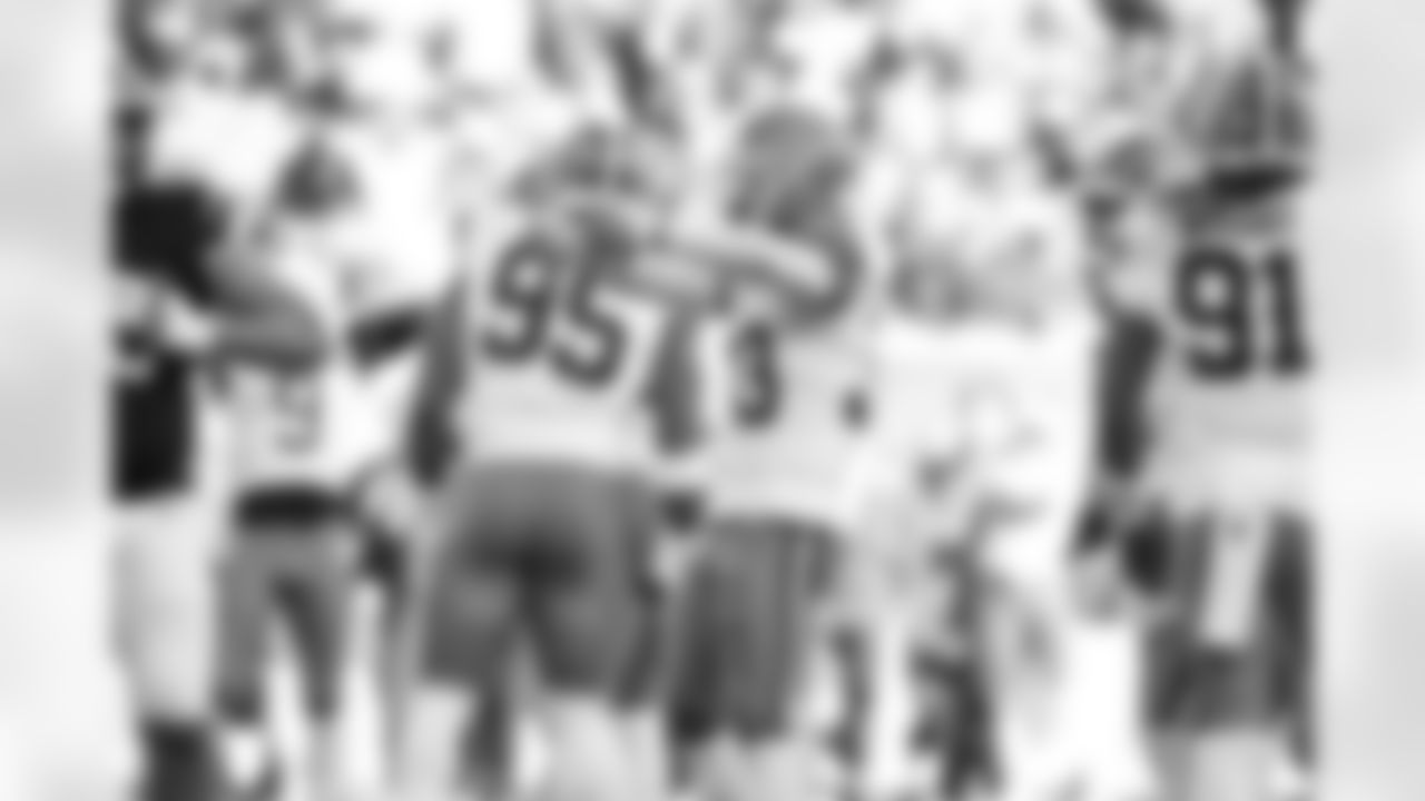 Safety Ronnie Hickman Jr. (33) during a NFL football game between the Cleveland Browns and Cincinnati Bengals on January 4, 2026 at Paycor Stadium.