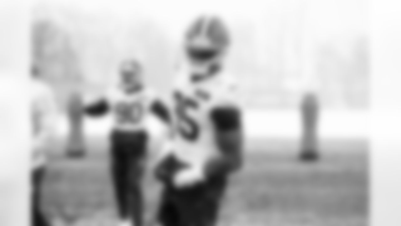 Defensive end Myles Garrett (95) during practice at CrossCountry Mortgage Campus on November 28, 2025.