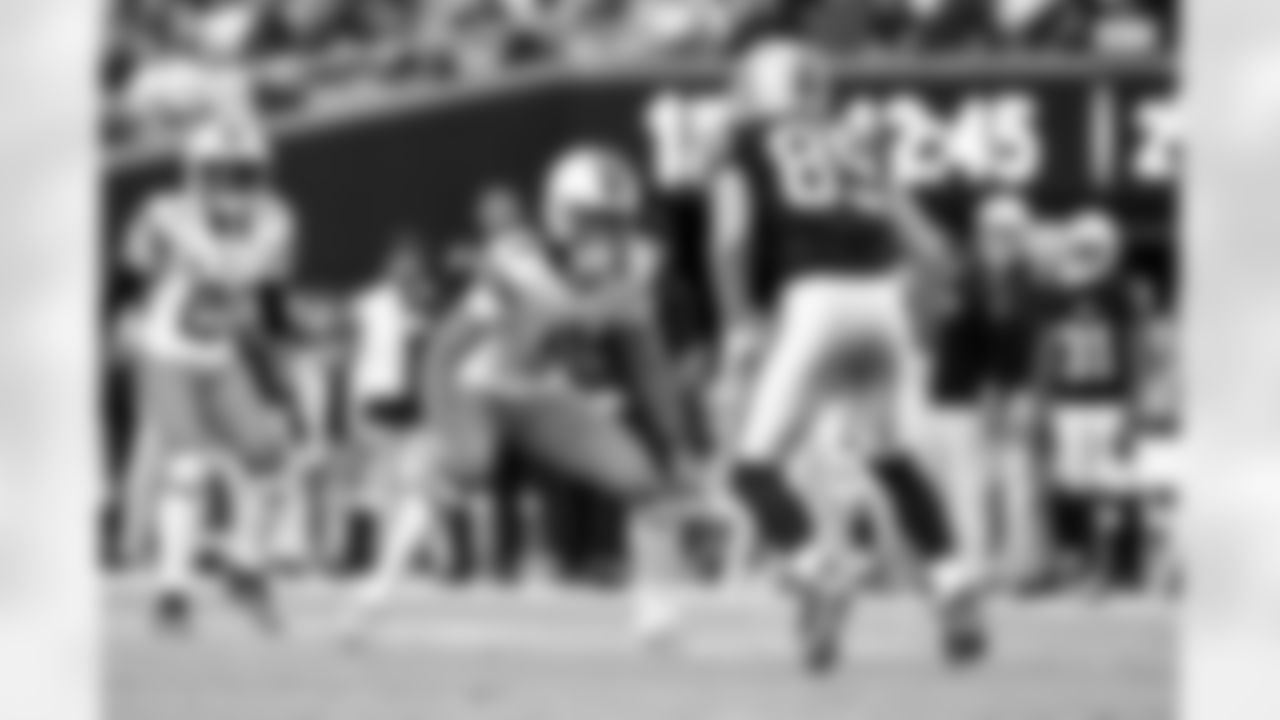 Safety Grant Delpit (9) during a NFL football game between the Cleveland Browns and Las Vegas Raiders on November 23, 2025 at Allegiant Stadium.