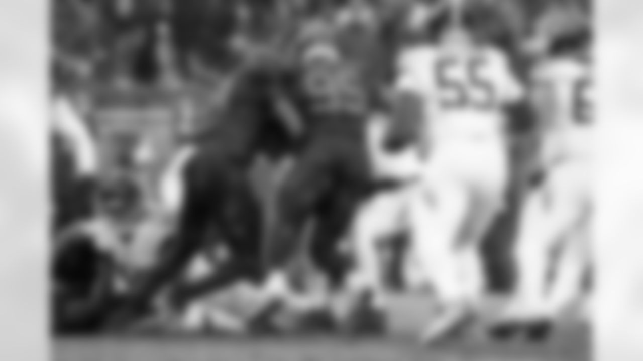 20.0 - Defensive end Myles Garrett (95) sacks Titans Quarterback Cam Ward (1)