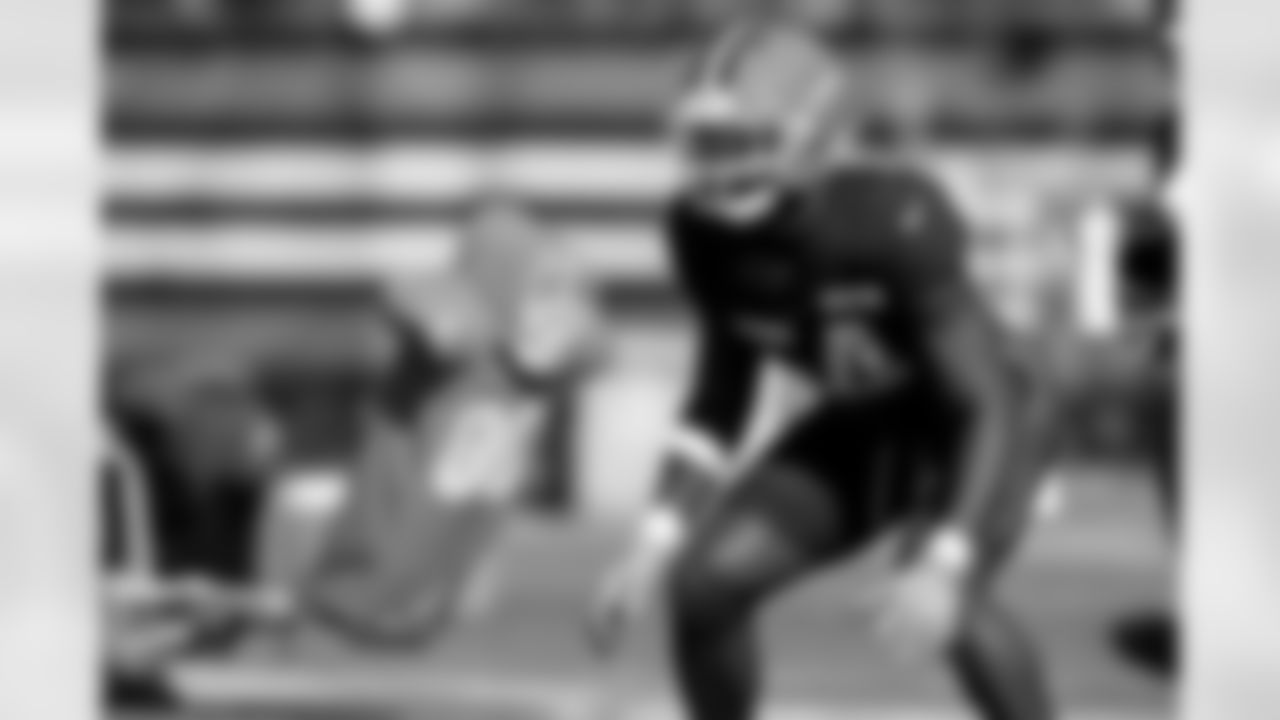 Linebacker Edefuan Ulofoshio (54) during practice at CrossCountry Mortgage Campus on October 8, 2025.