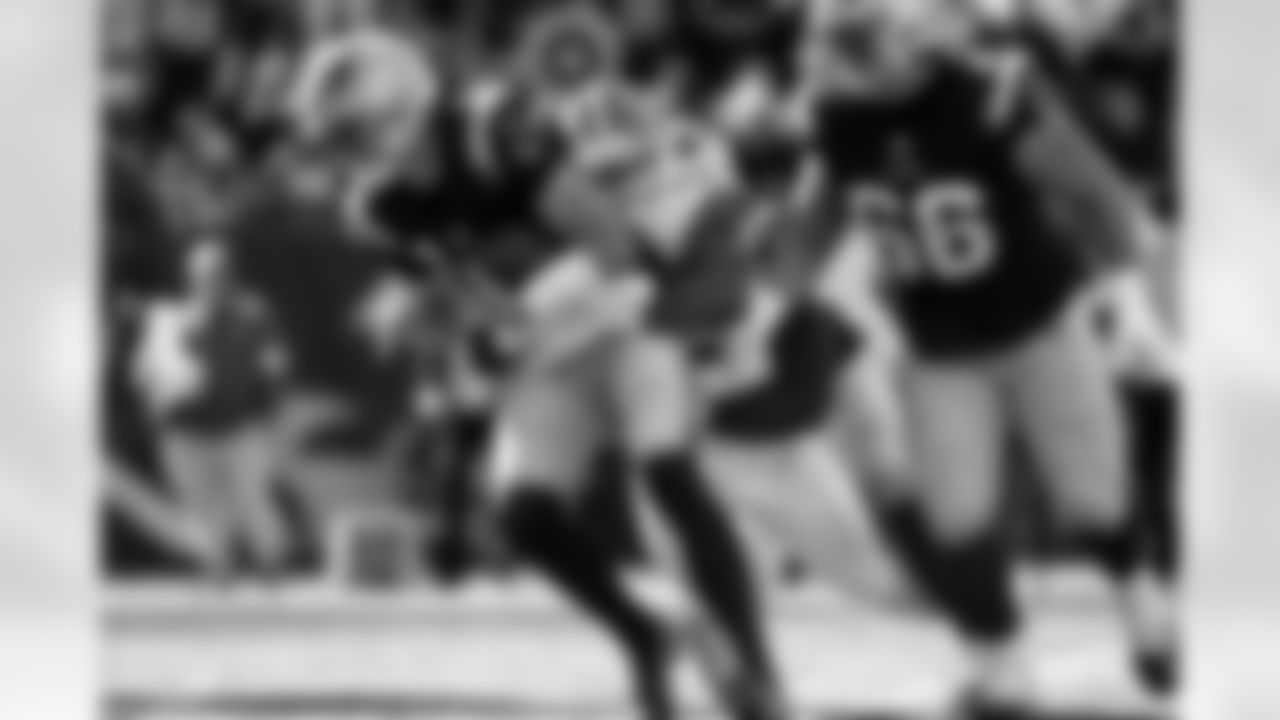 Defensive end Myles Garrett (95) during a NFL football game between the Cleveland Browns and New England Patriots on October 26, 2025 at Gillette Stadium.