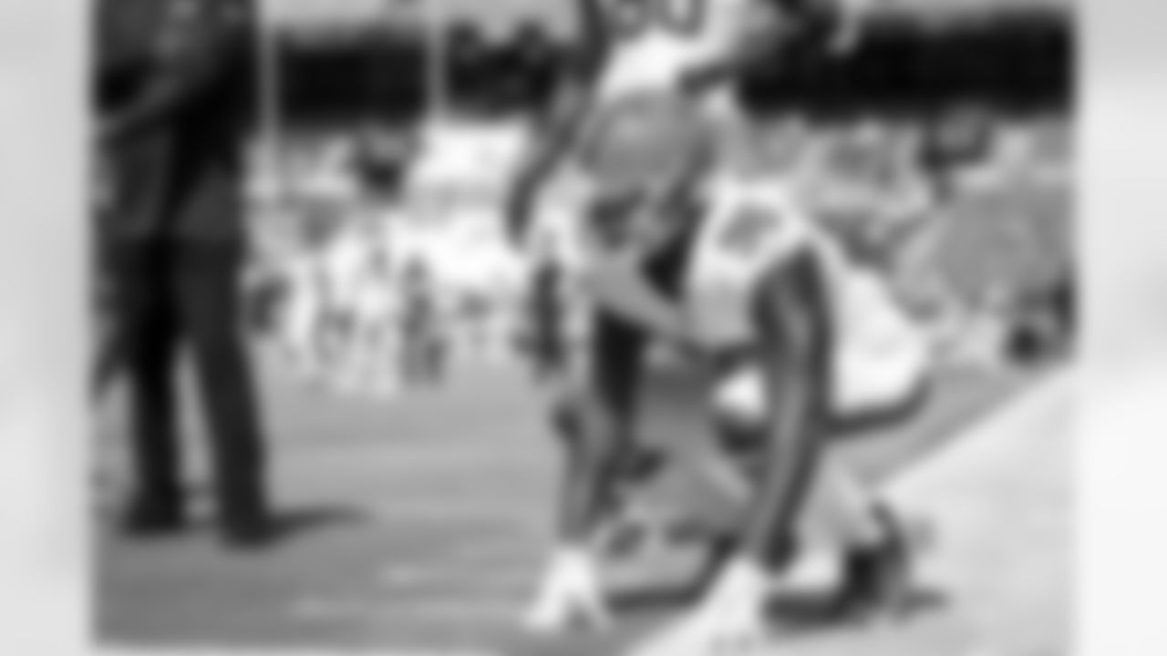 Defensive end Isaiah Thomas (96) before a preseason NFL football game between the Minnesota Vikings and Cleveland Browns on August 17, 2024 at Cleveland Browns Stadium.