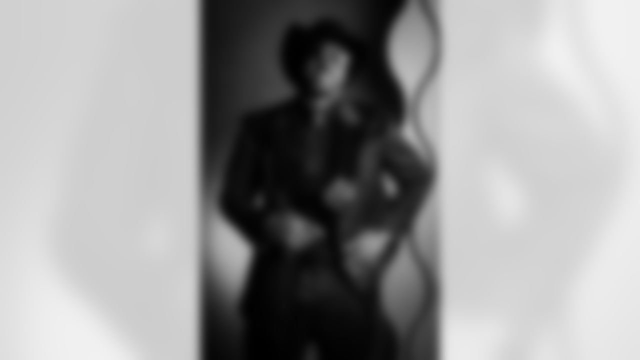 AP Defensive Player of the Year Cleveland Browns defensive end Myles Garrett (95) poses for a portrait during the NFL Honors awards show on Thursday, February 5, 2026 in San Francisco.