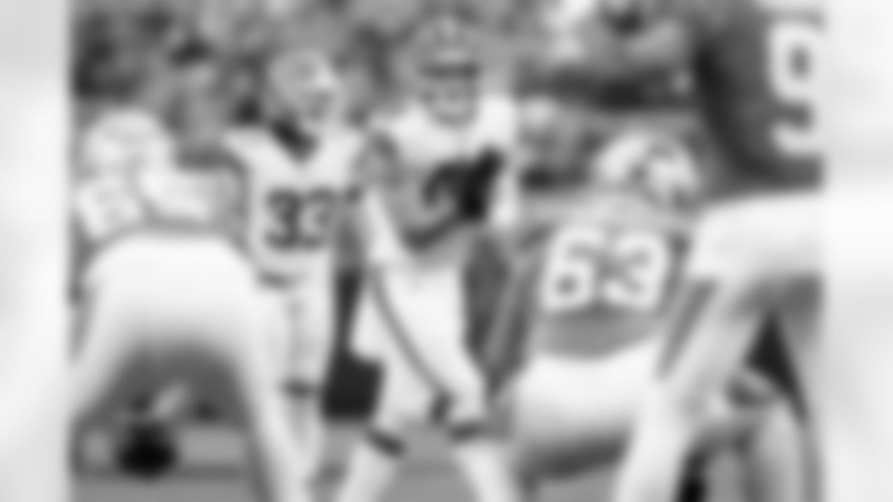Linebacker Carson Schwesinger (49) during a preseason NFL football game between the Cleveland Browns and Carolina Panthers on August 8, 2025 at Bank of America Stadium. The Browns won 30-10.