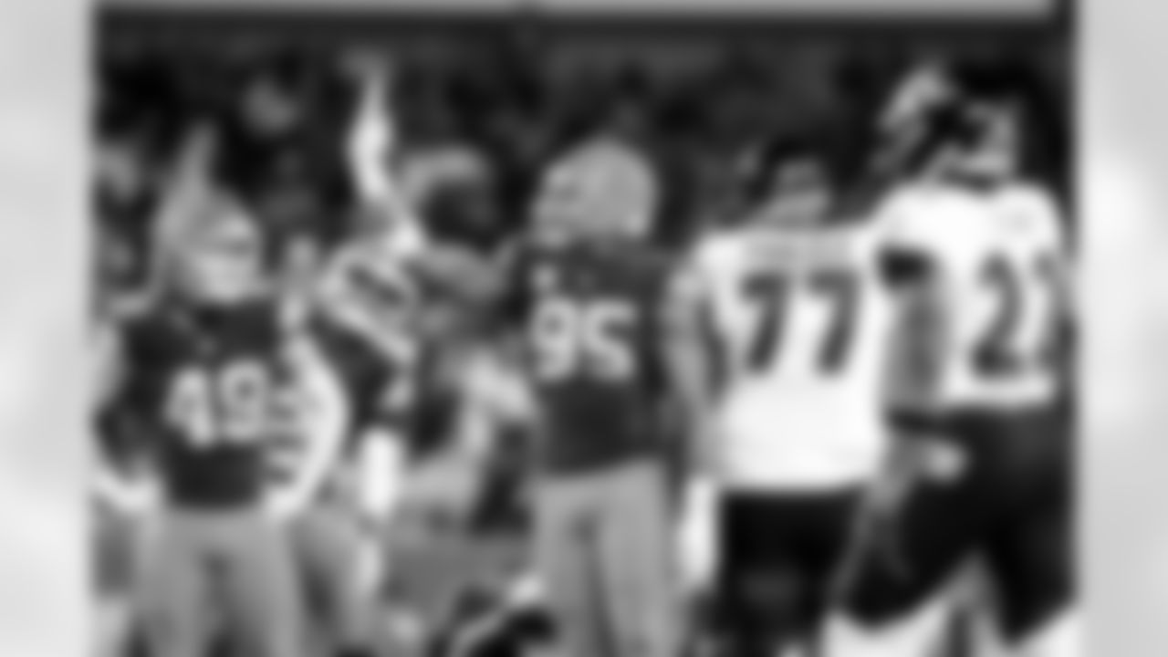 Defensive end Myles Garrett (95) during a NFL football game between the Baltimore Ravens and Cleveland Browns on November 16, 2025 at Huntington Bank Field.