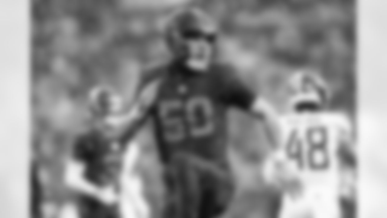 Long snapper Rex Sunahara (50)