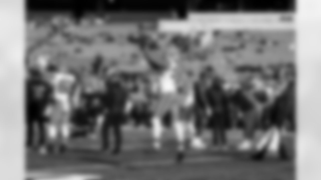 Defensive back D'Angelo Ross (20) before a NFL football game between the Cleveland Browns and Cincinnati Bengals on January 4, 2026 at Paycor Stadium.