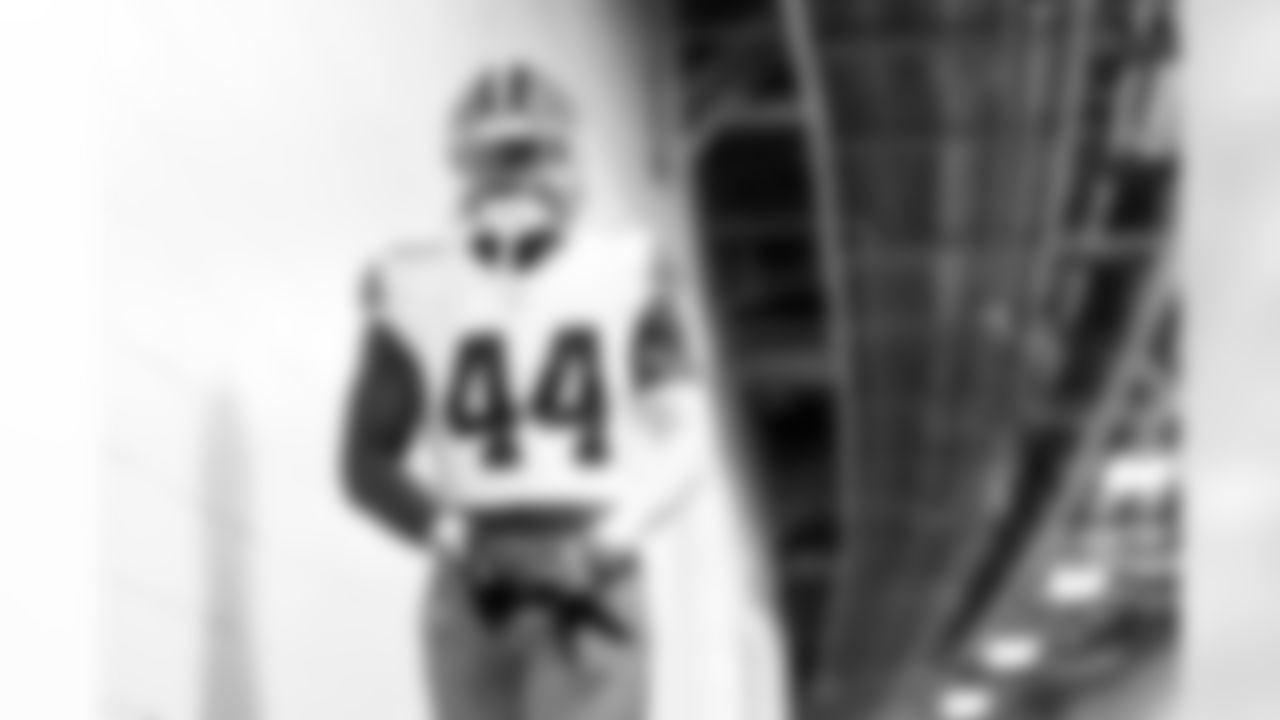 Tight end Harold Fannin Jr. (44) before a NFL football game between the Cleveland Browns and Pittsburgh Steelers on October 12, 2025 at Acrisure Stadium.
