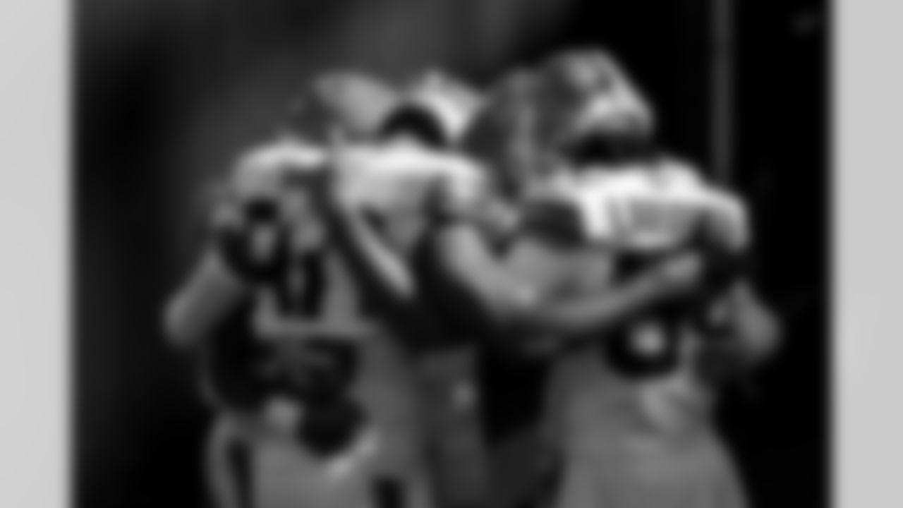 Wide receiver Jamari Thrash (80) and Wide receiver Gage Larvadain (84) before a NFL football game between the Cleveland Browns and New England Patriots on October 26, 2025 at Gillette Stadium.