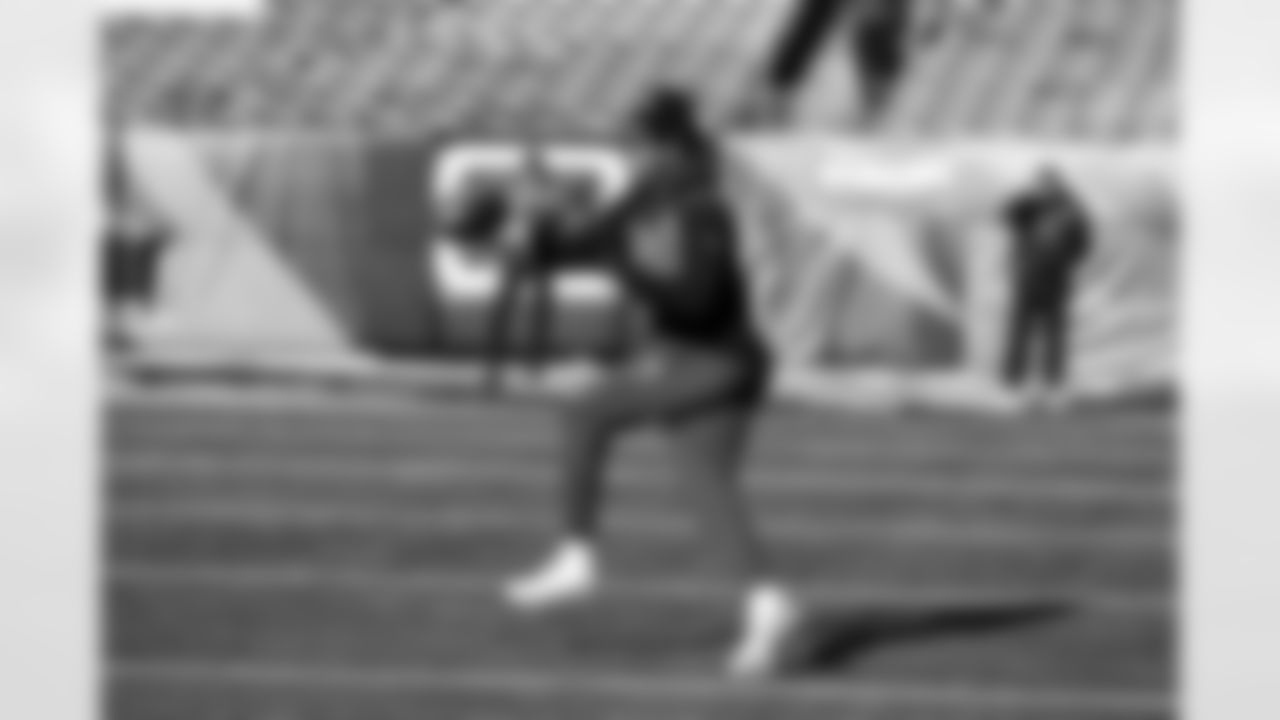 Wide receiver Jerry Jeudy (3) before a NFL football game between the Cleveland Browns and Cincinnati Bengals on January 4, 2026 at Paycor Stadium.