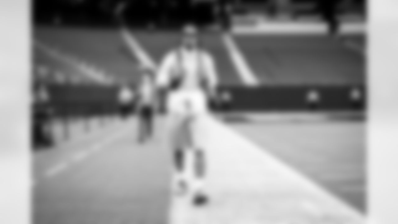Safety Grant Delpit (9) before a NFL football game between the Cleveland Browns and Las Vegas Raiders on September 29, 2024 at Allegiant Stadium.