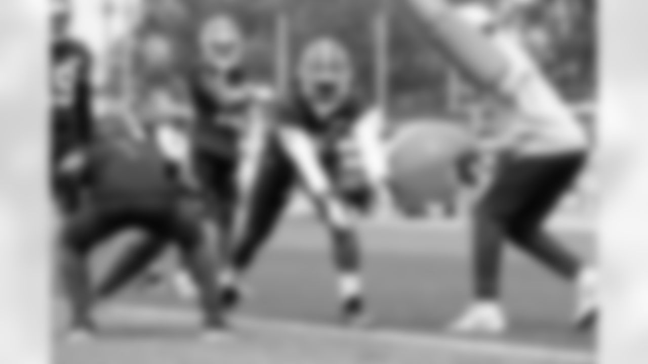 Tight end David Njoku (85) during the third day of mandatory minicamp at CrossCountry Mortgage Campus on June 12, 2025.