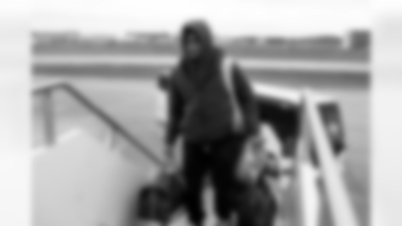 Cornerback Dom Jones (37) travels to New York on November 8, 2025.