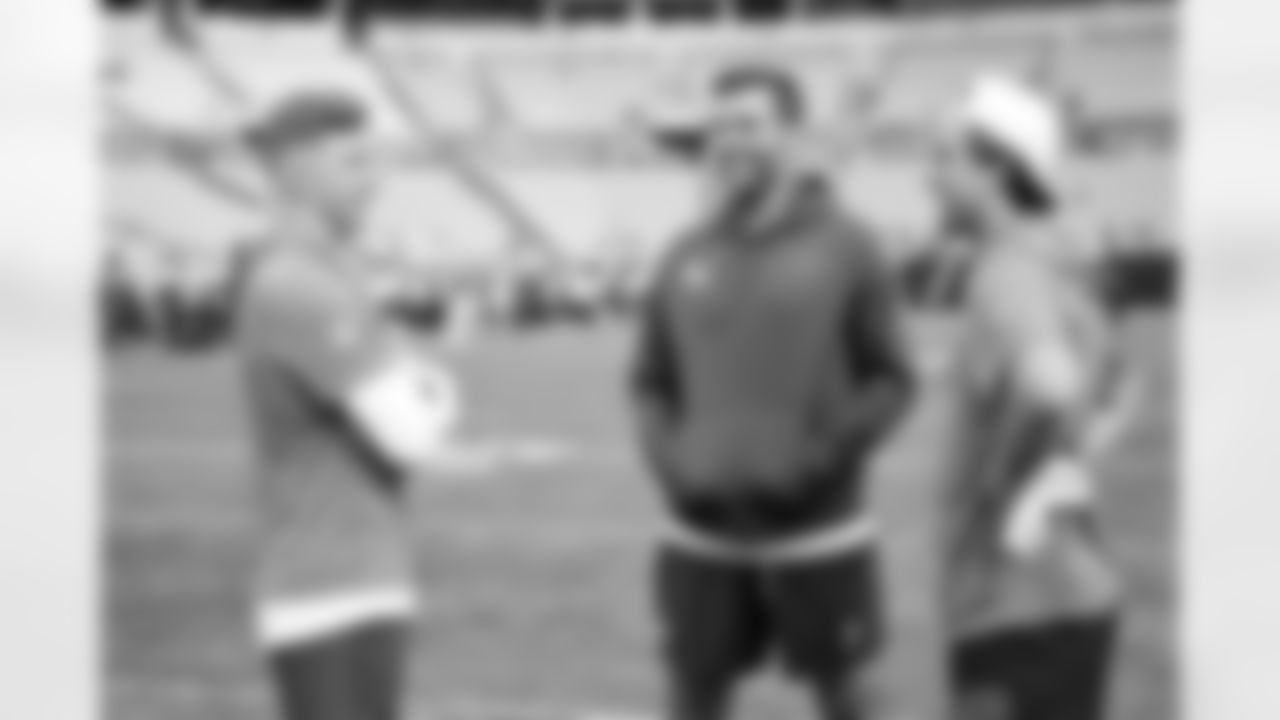 Quarterback Joe Flacco (15) and Carolina Panthers quarterback Andy Dalton (14) and wide receiver Adam Thielen (19) before a preseason NFL football game between the Cleveland Browns and Carolina Panthers on August 8, 2025 at Bank of America Stadium.