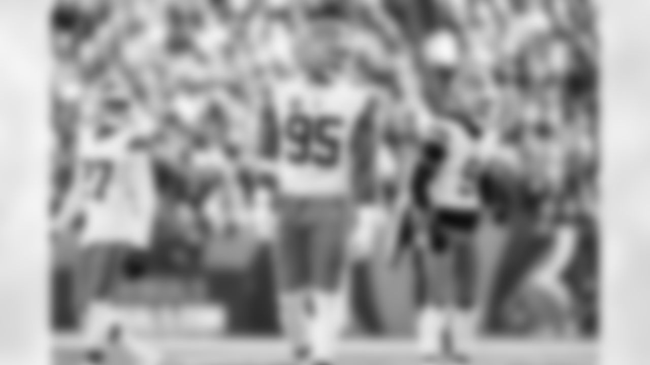 Defensive end Myles Garrett (95) during a NFL football game between the Cleveland Browns and Cincinnati Bengals on January 4, 2026 at Paycor Stadium.