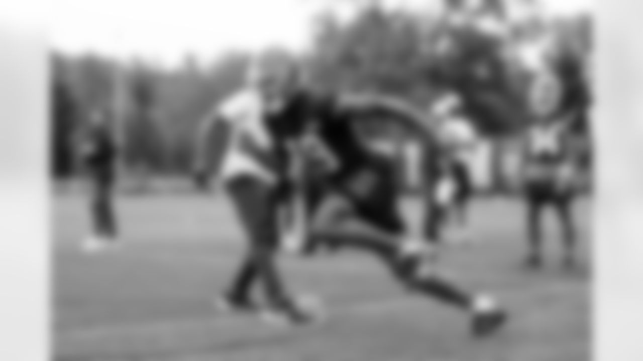 Wide receiver Cedric Tillman (19) during the first day of OTAs at CrossCountry Mortgage Campus on May 27, 2025.