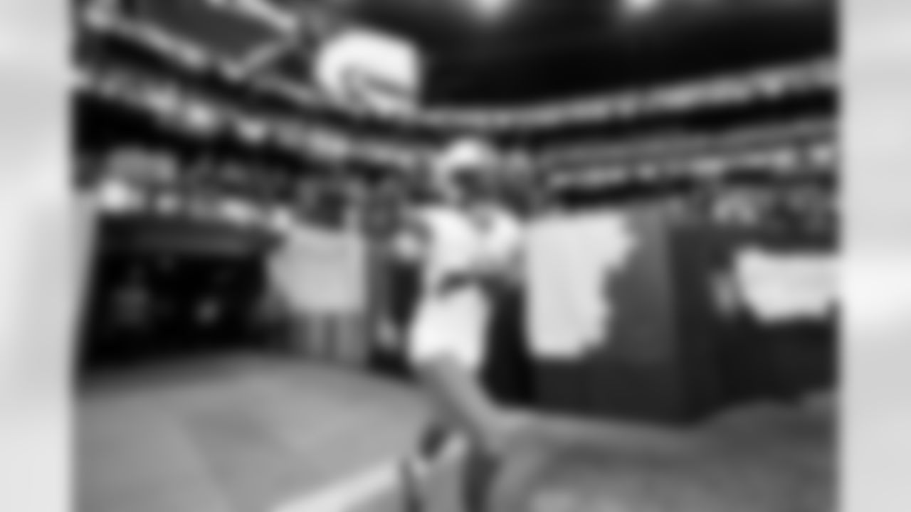 Safety Grant Delpit (9) before a NFL football game between the Cleveland Browns and Las Vegas Raiders on November 23, 2025 at Allegiant Stadium.