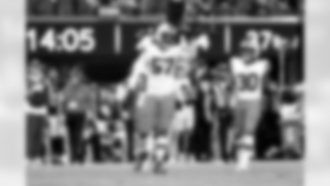 Defensive end Isaiah McGuire (57) and Linebacker Devin Bush (30) during a NFL football game between the Cleveland Browns and Las Vegas Raiders on November 23, 2025 at Allegiant Stadium.