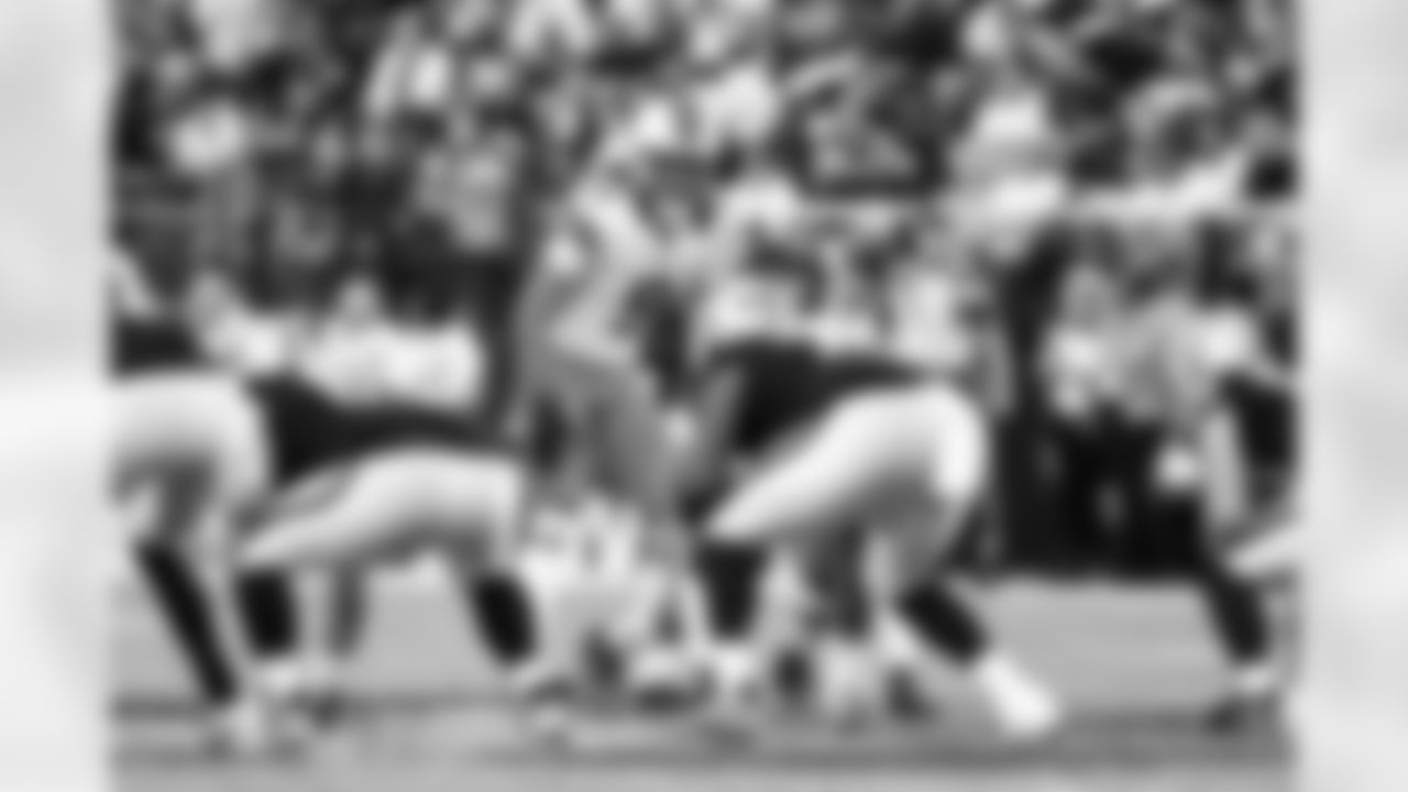 Safety Grant Delpit (9) during a NFL football game between the Cleveland Browns and Las Vegas Raiders on November 23, 2025 at Allegiant Stadium.