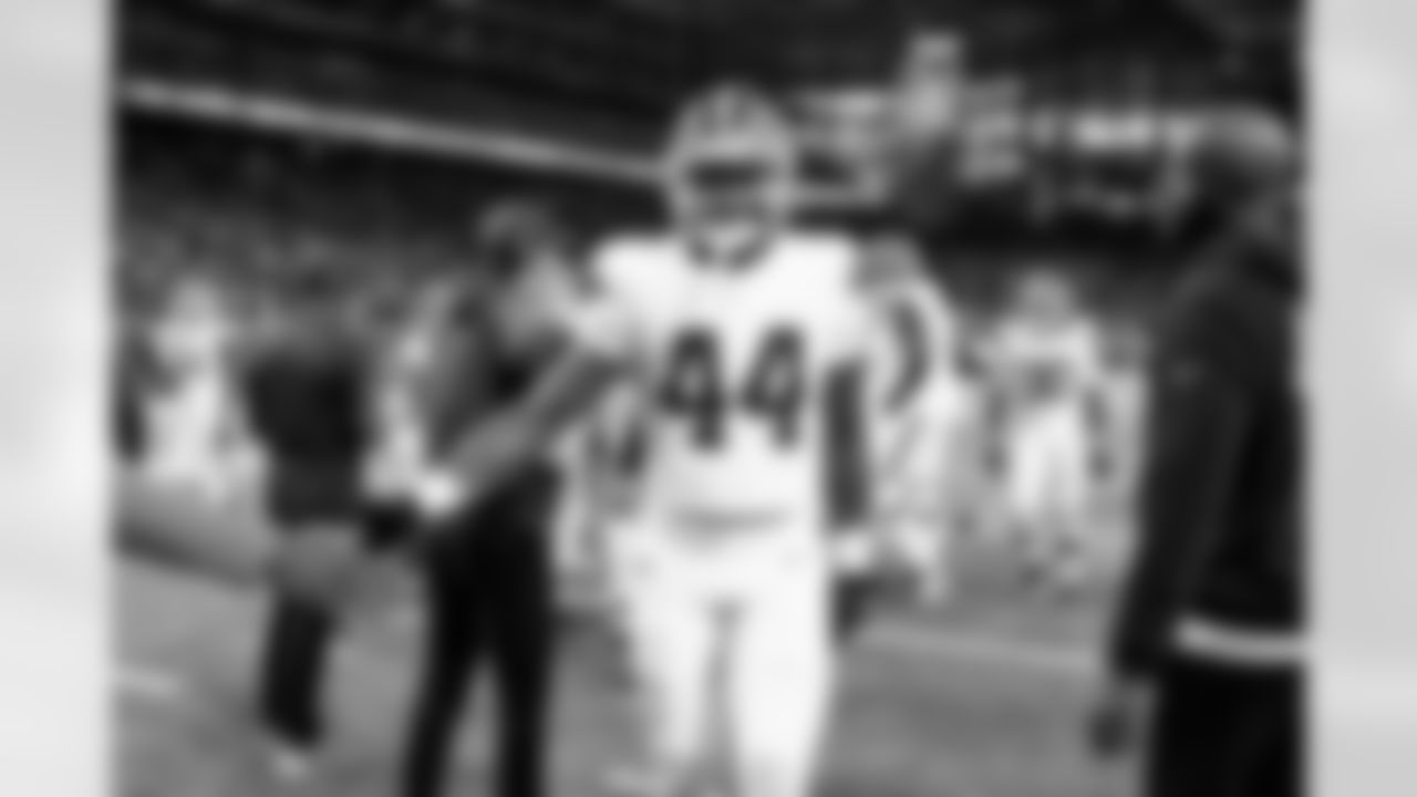 Tight end Harold Fannin Jr. (44) before a NFL football game between the Cleveland Browns and Detroit Lions on September 28, 2025 at Ford Field. The Browns lost 10-34.