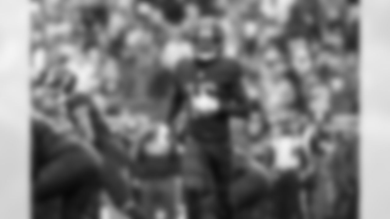 Wide receiver Isaiah Bond (16) during a NFL football game between the Tennessee Titans and Cleveland Browns on December 7, 2025 at Huntington Bank Field.