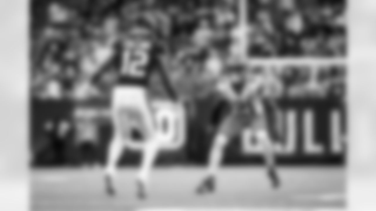 Cornerback Denzel Ward (21) during a NFL football game between the Cleveland Browns and Houston Texans on December 24, 2023 at NRG Stadium.