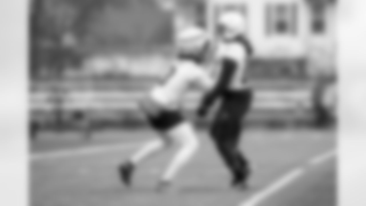 Wide receiver Jerry Jeudy (3) and Wide receiver Isaiah Bond (16) during practice at CrossCountry Mortgage Campus on November 20, 2025.