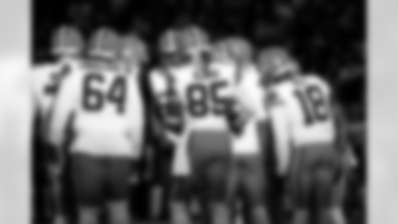 The offense during a NFL Wild Card playoff football game between the Cleveland Browns and Houston Texans on January 13, 2024 at NRG Stadium.