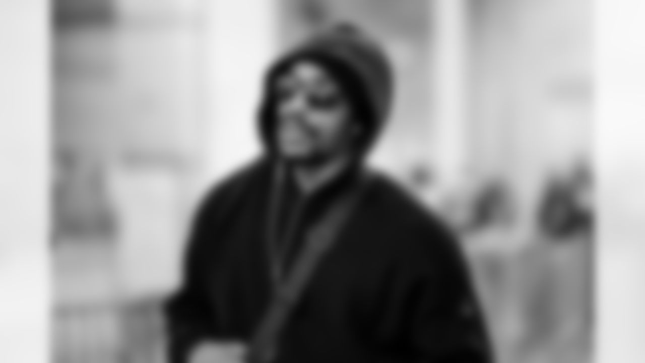 Linebacker Mohamoud Diabate (43) before a NFL football game between the Cleveland Browns and Cincinnati Bengals on January 4, 2026 at Paycor Stadium.