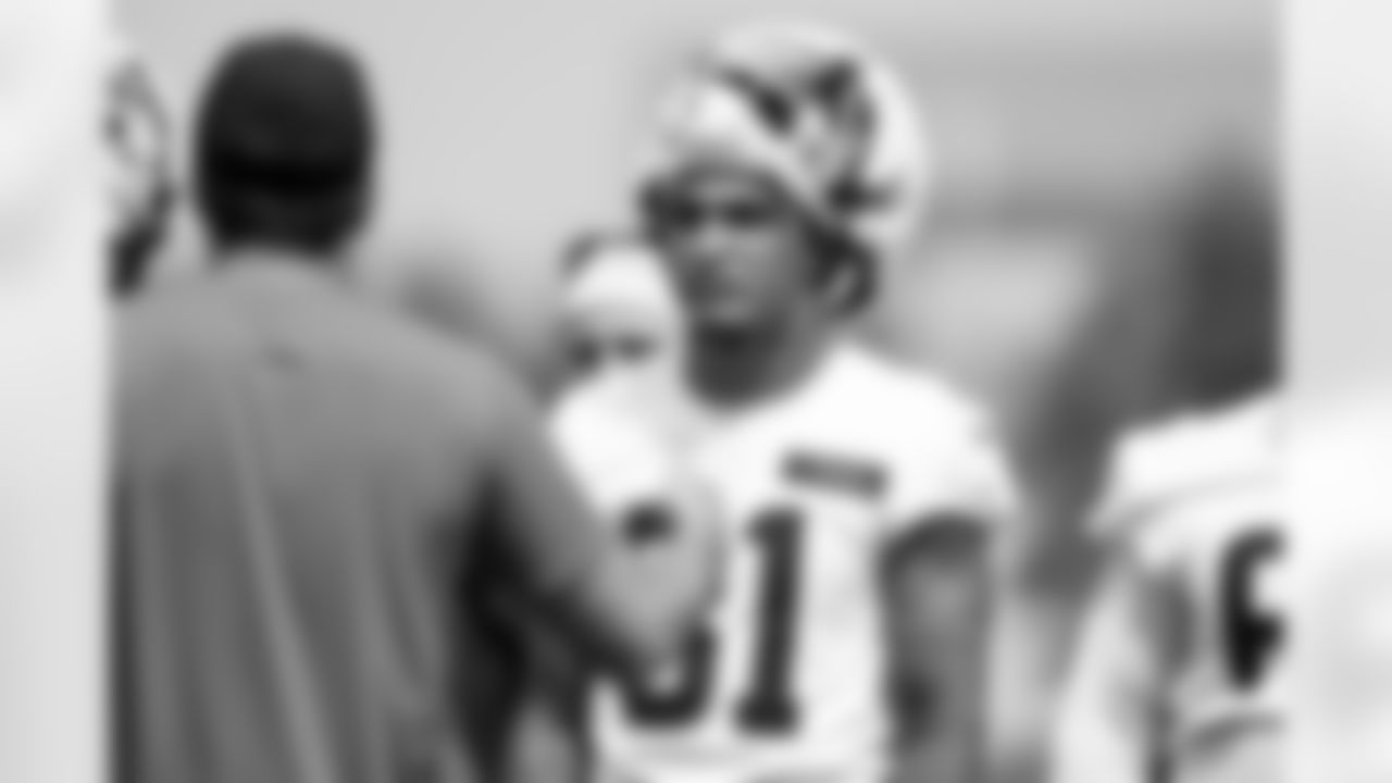 Safety Donovan McMillon (31)