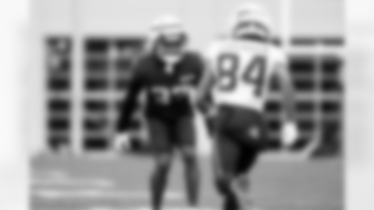 Cornerback Dom Jones (37) during practice at CrossCountry Mortgage Campus on November 5, 2025.