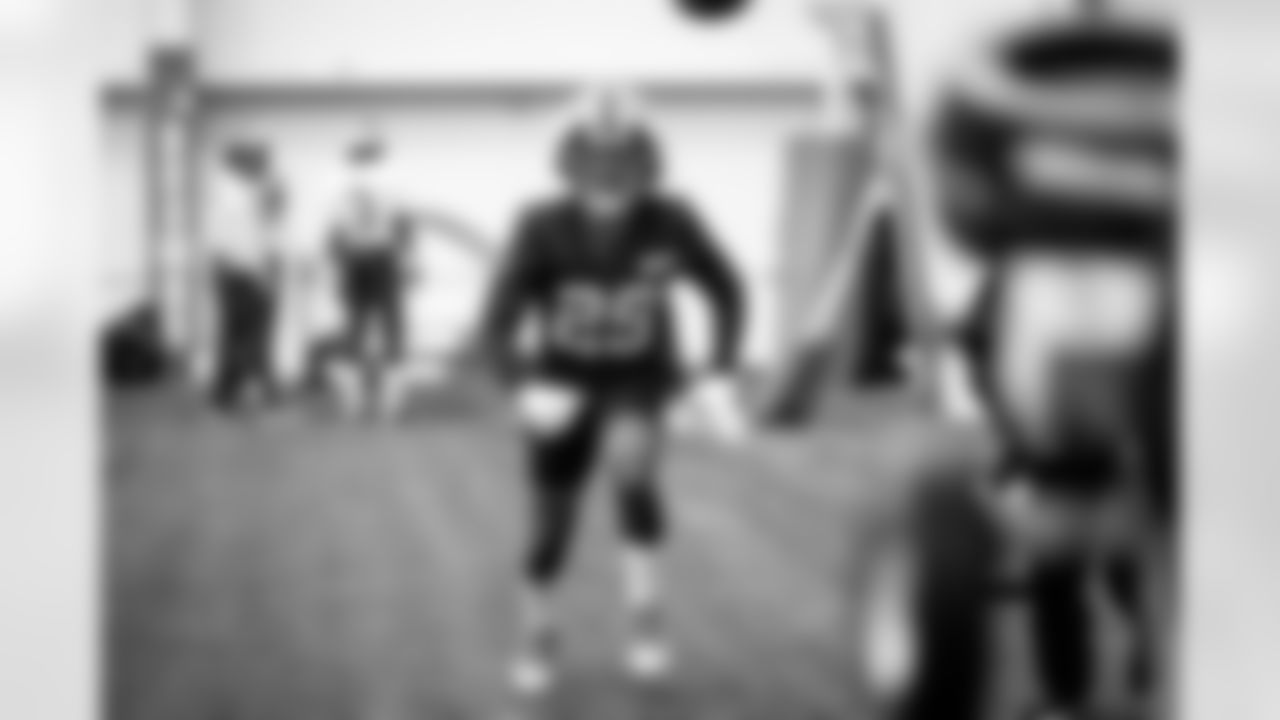 Cornerback Cameron Mitchell (29) during practice at CrossCountry Mortgage Campus on December 18, 2024.