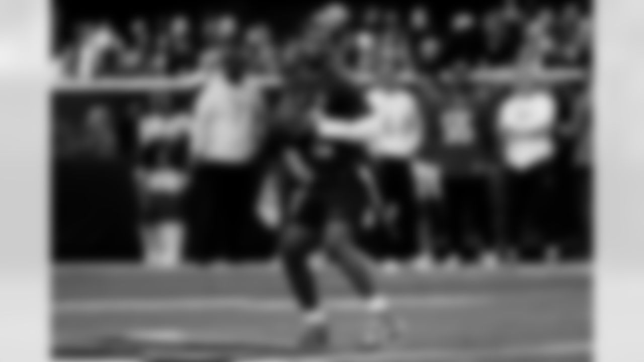 Cleveland Browns quarterback Shedeur Sanders (12) throws a pass during the 2026 Pro Bowl Game on Tuesday, February 3, 2026 in San Francisco, California. (Alika Jenner/NFL)