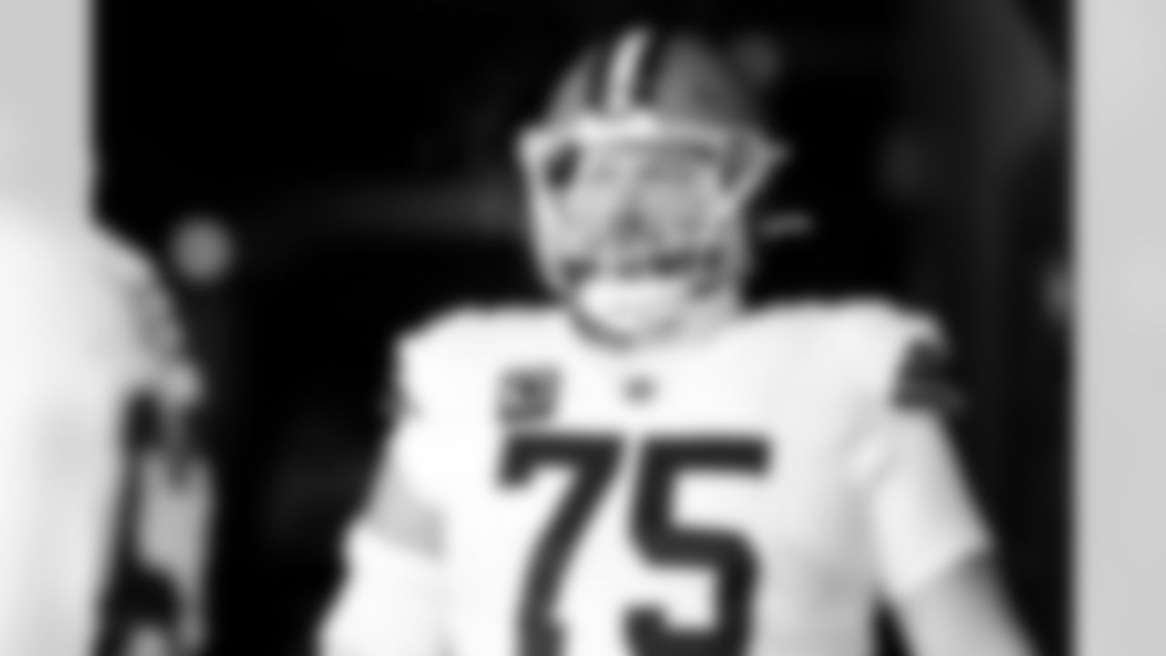 Offensive guard Joel Bitonio (75) before a NFL football game between the Cleveland Browns and Chicago Bears on December 14, 2025 at Soldier Field.