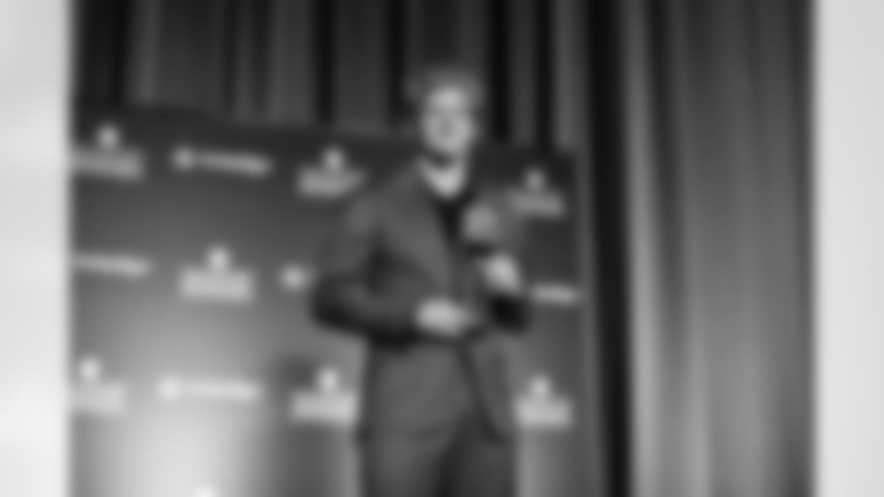 Linebacker Carson Schwesinger (49) after winning AP Defensive Rookie of the Year Award at the 2026 NFL Honors at the Palace of Fine Arts in San Francisco on February 5, 2026.