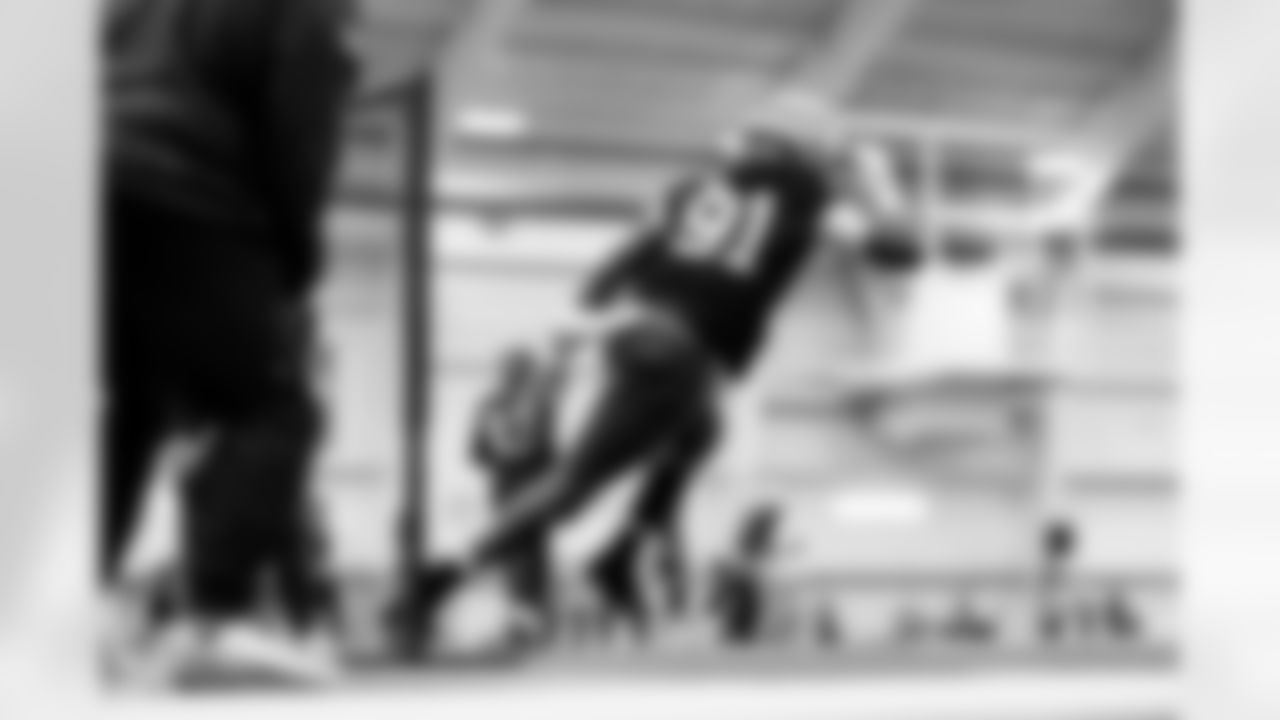 Defensive end Alex Wright (91) during practice at CrossCountry Mortgage Campus on December 31, 2025.