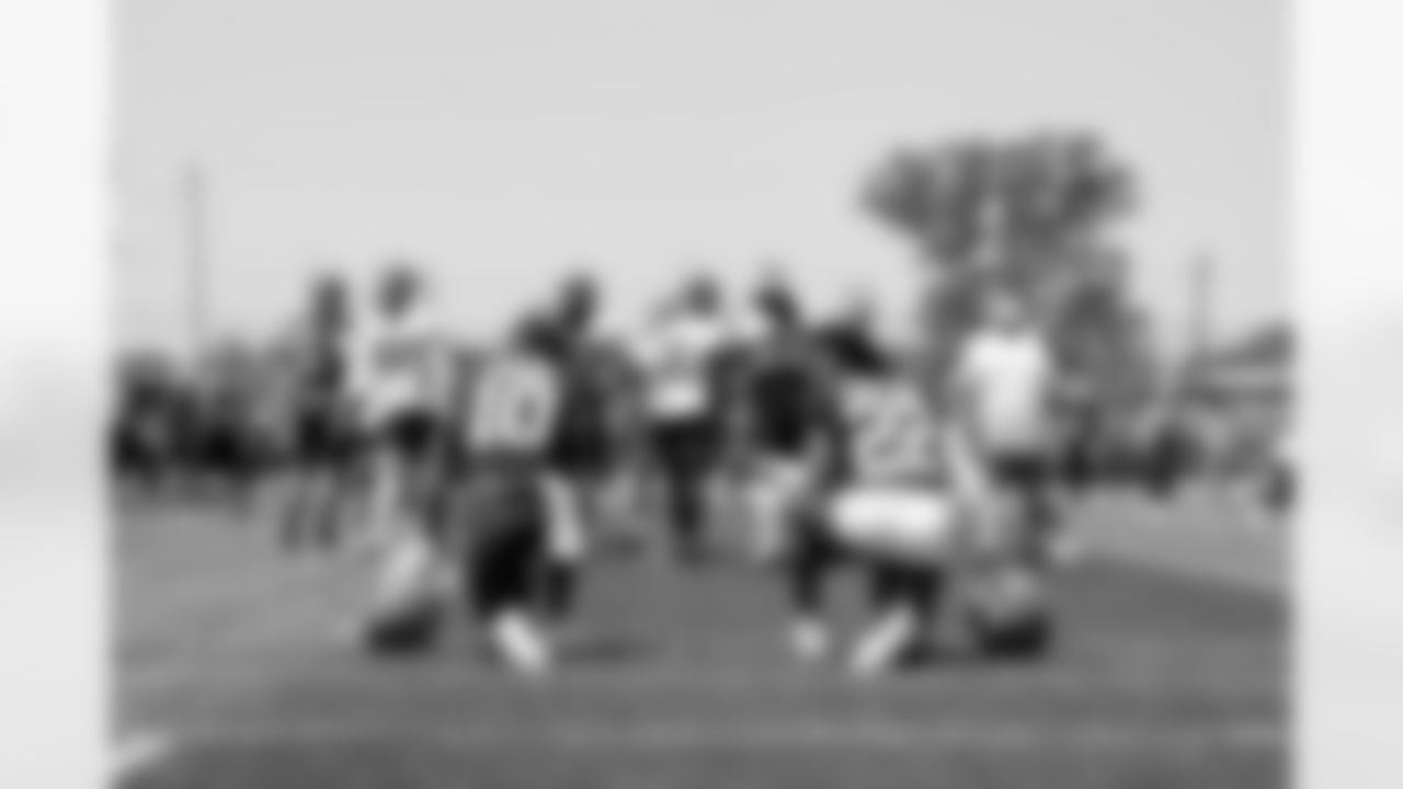 Running back Quinshon Judkins (10) and Running back Dylan Sampson (22) during the second day of mandatory minicamp at CrossCountry Mortgage Campus on June 11, 2025.