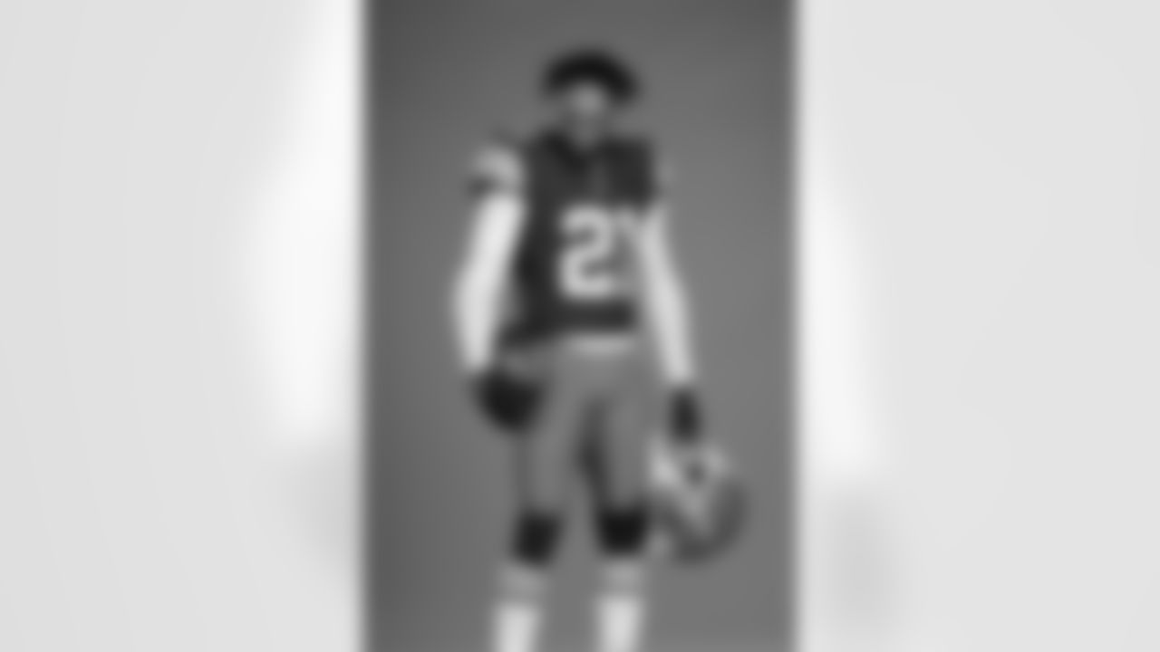 Cornerback Denzel Ward (21) during 2025 Media Day at CrossCountry Mortgage Campus on June 9, 2025.