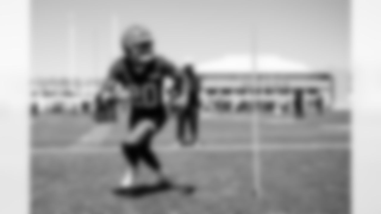 Wide receiver Kisean Johnson (20) during fieldwork on the first day of Rookie Minicamp at CrossCountry Mortgage Campus on May 9, 2025.