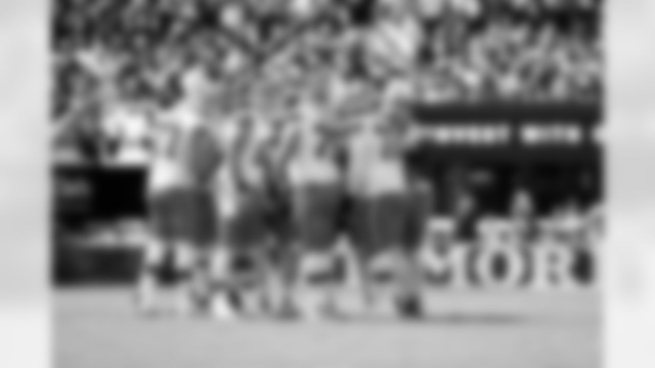 The offense during a NFL football game between the Cleveland Browns and Baltimore Ravens on September 14, 2025 at M&T Bank Stadium.